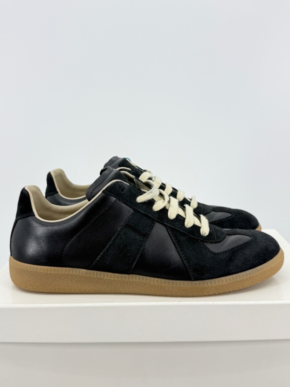Margiela GAT Low Black Suede 41.5